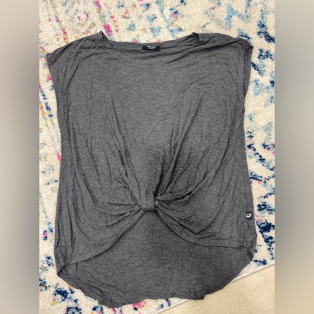Terez Women Grey Cap-Sleeve Crew Neck Twist Front Jersey Top T-Shirt Size M